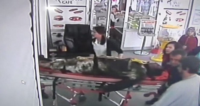 ERDEMİR’DE İŞ KAZASI: 1’İ AĞIR 4 YARALI