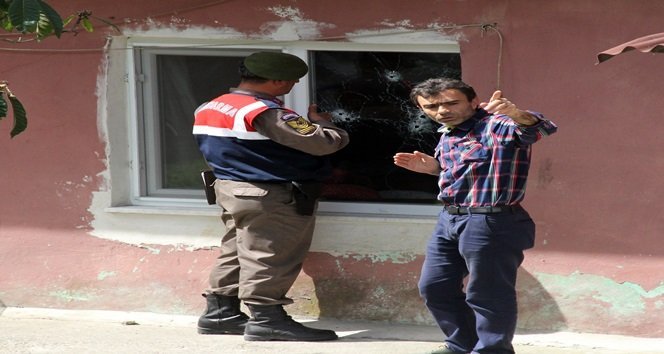 KAMYON ŞOFÖRÜ EVİNİN ÖNÜNDE SALDIRIYA UĞRAYARAK ÖLDÜRÜLDÜ