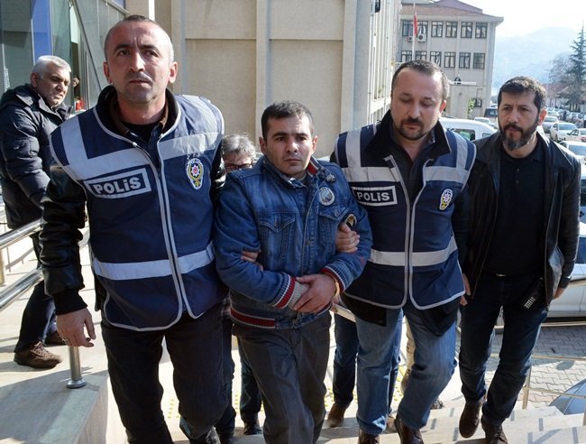 OLAY SONRASI SU TESİSATÇISI TOLGA K. TUTUKLANARAK CEZAEVİNE KONULMUŞTU. (SERTAÇ ÖZDEMİR/ZONGULDAK-İHA)