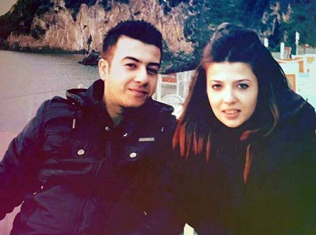 GÖKHAN VE ÖZNUR DAĞDELEN ÇİFTİ, TARTIŞTIKLARI İKİ GENÇ TARAFINDAN DARP EDİLDİ. (AKİF YAMAN - SERKAN ARAT/BARTIN-İHA)