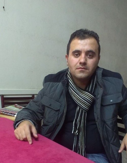 OLAY YERİNDE JANDARMA TARAFINDAN GÜÇLÜKLE KONTROL ALTINA ALINAN RAMAZAN Ç., ELLERİ VE AYAKLARI BAĞLANARAK AMBULANSLA AYNI HASTANEYE GÖTÜRÜLÜP, HASTANEDEKİ MAHKUM KOĞUŞUNDA KONTROL ALTINA ALINDI. (AKİF YAMAN - SERKAN ARAT/BARTIN-İHA)