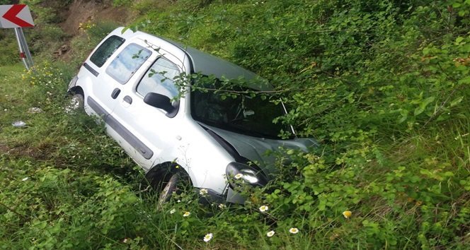 MUHTAR, TRAFİK KAZASINDA YARALANDI