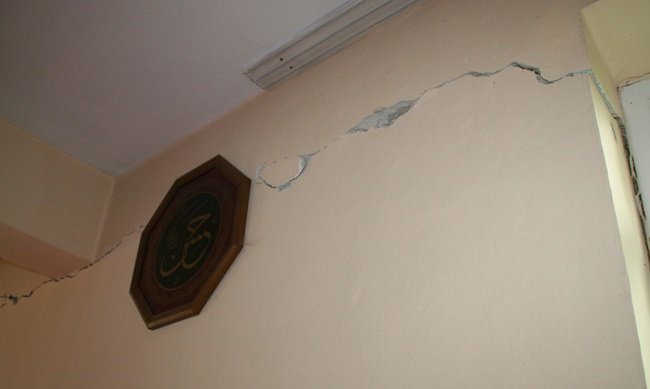 DEVREK'İN VELİBEYLER KÖYÜNDEKİ CAMİ YIKILMA TEHLİKESİ İLE KARŞI KARŞIYA (FİKRİ ERDEM/ZONGULDAK-İHA)