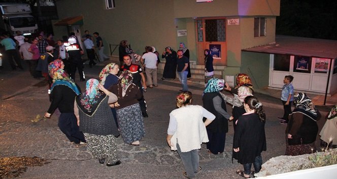 İMAM İLE MAHALLELİNİN “NİYE BAKTIN?” KAVGASI