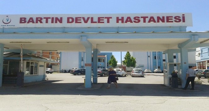 GÖREV YAPTIĞI HASTANEDE KALBİ DURDU