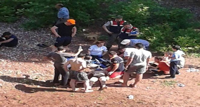 SERİNLEMEK İÇİN DEREYE GİREN ÇOCUK BOĞULDU