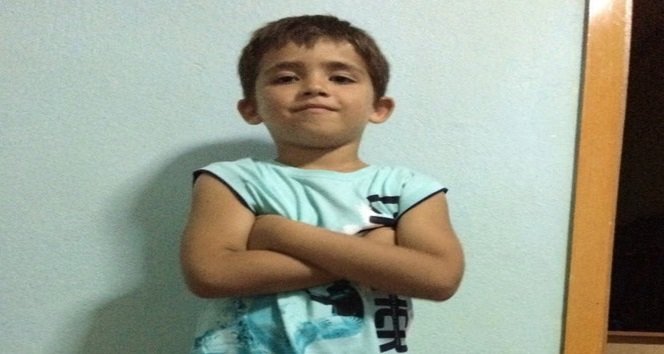 8 YAŞINDAKİ EMİRHAN 11 GÜNLÜK YAŞAM MÜCADELESİNİ KAYBETTİ