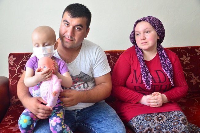 Minik Buğlem ilik nakli bekliyor