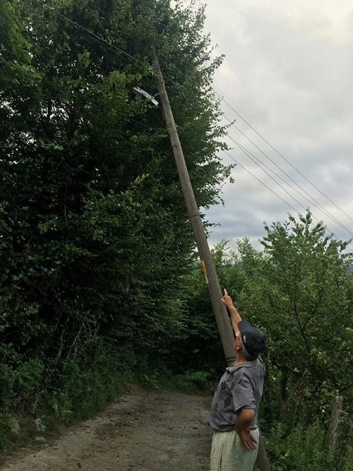 BARTIN AYDINLATMA DİREYİ ÖLÜM SAÇIYOR MUSTAFA KURT (MUSTAFA KURT/BARTIN-İHA)