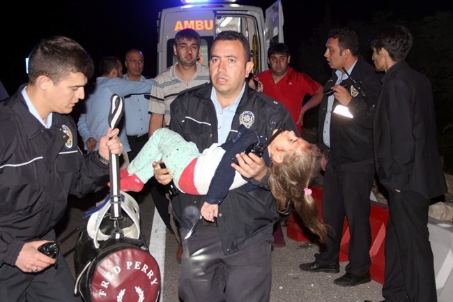 KASTAMONU’DA AYNI KAVŞAKTA MEYDANA GELEN 4 AYRI KAZADA 1 KİŞİ ÖLDÜ, 16 KİŞİ YARALANDI. (VEDAT YUNUS İKİZOĞLU/KASTAMONU-İHA)