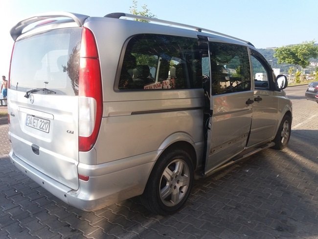 KASTAMONU'NUN CİDE İLÇESİNDE YAŞANAN TRAFİK KAZASINDA ARAÇLARDA MADDİ HASAR MEYDANA GELDİ (MEHMET SALMAN KASTAMONU İHA) (MEHMET SALMAN/KASTAMONU-İHA)