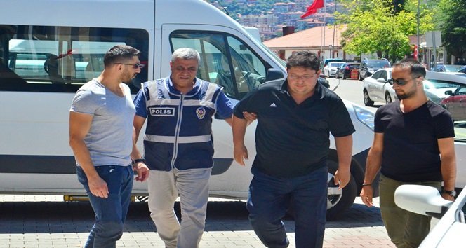 Kırşehir Vali Yardımcılığı görevinden uzaklaştırılan Zekai Erdem adliyeye çıkartıldı