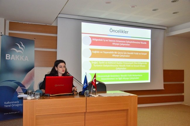 BAKKA HİZMET BİNASINDA EĞİTİM TOPLANTISI DÜZENLENDİ (İHA/ZONGULDAK-İHA)