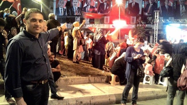 DARBE GİRİŞİMİNİN 12’İNCİ GÜNÜNDE DE ZONGULDAK'TA VATANDAŞLAR MEYDANLARI BOŞ BIRAKMADI. (ÖMER TEKCAN/ZONGULDAK-İHA)
