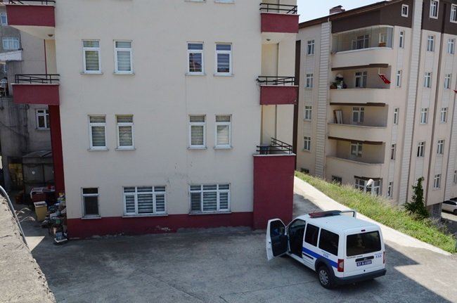 ZONGULDAK'TA FETÖ İLE BAĞLANTILI OLDUĞU TESPİT EDİLEN ÖZEL ŞAHİKA YÜKSEKÖĞRETİM VE ORTAÖĞRETİM KIZ YURTLARI İLE ALAPLI GONCA KREŞ BİNALARI MÜHÜRLENEREK TÜM FAALİYETLERİNE SON VERİLDİ. (ERTUĞRUL YÜKSEL/ZONGULDAK-İHA)