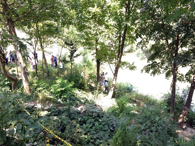 BARTIN’DA YAŞAYAN YAŞLI ADAM, AĞACA ASTIĞI İNTİHAR NOTUNUN ARDINDAN IRMAĞA ATLAYARAK İNTİHAR ETTİ. (AKİF YAMAN/BARTIN-İHA)