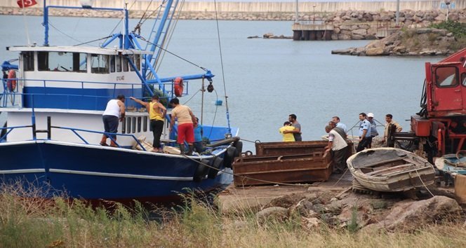 ZONGULDAK'IN EREĞLİ İLÇESİNDE 3 GÜN ÖNCE DENİZDE KAYBOLAN SERHAT ULUDAĞ'IN CESEDİ BULUNDU. (VEDAT KILIÇ/ZONGULDAK-İHA)