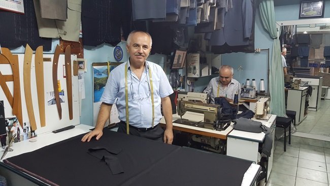 ALAPLIDA TERZİLİK YAPAN EKREM UYSAL , YETİŞTİRECEK ÇIRAK BULAMIYOR ( ERTUĞRUL YÜKSEL/ ZONGULFDAK-İHA) (ERTUĞRUL YÜKSEL/ZONGULDAK-İHA)