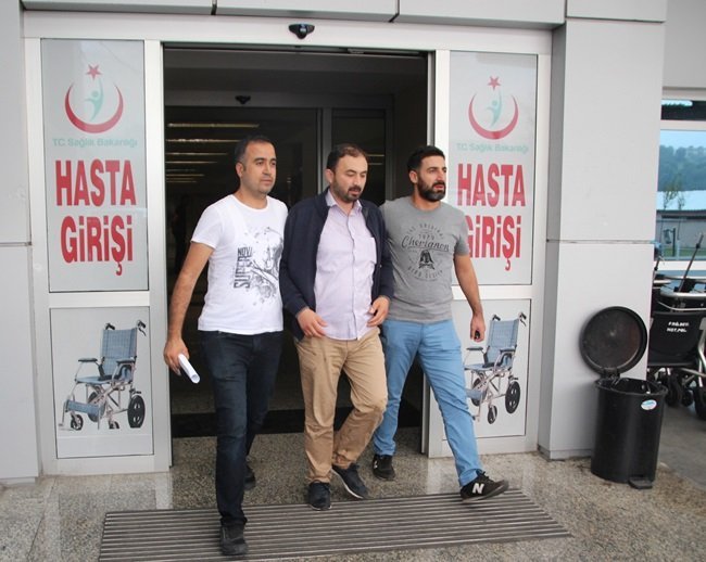 ZONGULDAK'IN EREĞLİ VE ALAPLI İLÇELERİNDE, FETÖ SORUŞTURMASI KAPSAMINDA GÖZALTINA ALINAN 6 KİŞİ, SAĞLIK KONTROLÜNDEN GEÇİRİLDİ. (VEDAT KILIÇ/ZONGULDAK-İHA)