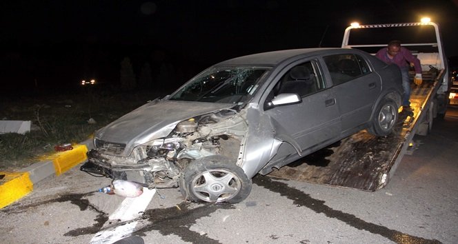 Kastamonu’da kavşakta iki otomobil çarpıştı: 5 yaralı