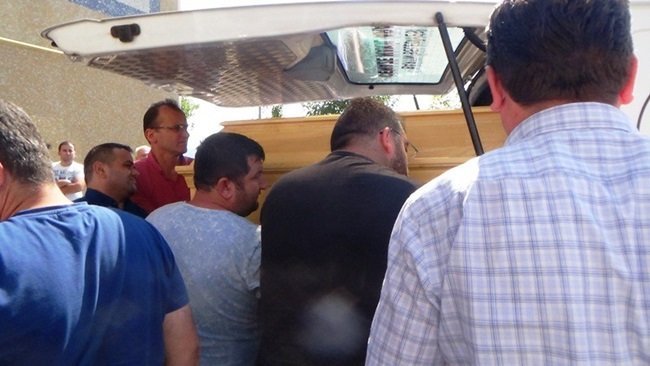 BARTIN’DA DENİZE GİRDİKTEN SONRA FENALAŞARAK ACİLE KALDIRILAN BİR KİŞİ, HASTANEDEN EVE GÖNDERİLDİKTEN BİR SÜRE SONRA YENİDEN FENALIK GEÇİREREK HAYATINI KAYBETTİ. (MUSTAFA KURT/BARTIN-İHA)