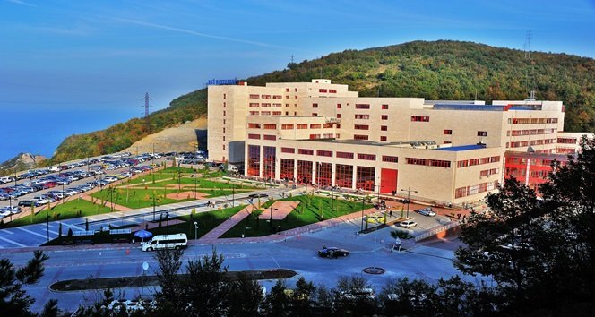 Tıp dünyasına yeni giren öğrencilere oryantasyon programı düzenlendi