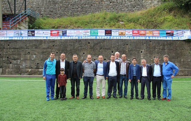 KEPEZ ÇAYLIOĞLU SPOR KULÜBÜ YÖNETİMİ ZONGULDAK SÜPER AMATÖR KÜME FUTBOL LİGİ SEZONU AÇILIŞINDA BİR ARAYA GELDİ. (VEDAT KILIÇ/ZONGULDAK-İHA)