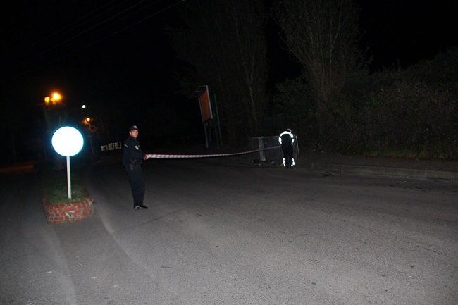 KDZ. EREĞLİ'DE YAŞANAN SİLAHLI KAVGA SONRASI POLİS OLAY YERİNE GÜVENLİK ŞERİDİ İÇERİSİNE ALDI. (VEDAT KILIÇ/ZONGULDAK-İHA)