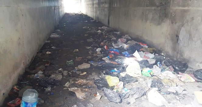 Alt geçit değil korku tüneli