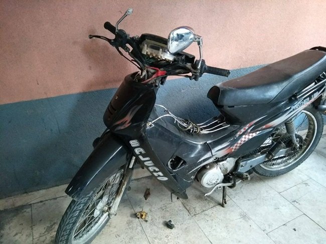 100