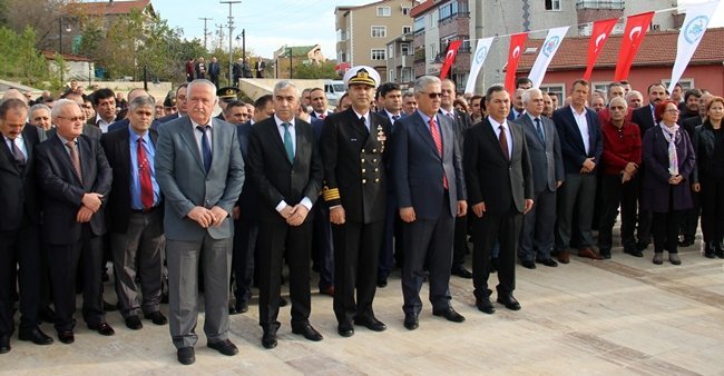 EREĞLİ İLÇESİNDE 8 KASIM KÖMÜRÜN BULUNUŞU VE UZUN MEHMETİ'İ ANMA GÜNÜ NEDENİYLE TÖREN DÜZENLENDİ. (VEDAT KILIÇ/ZONGULDAK-İHA)