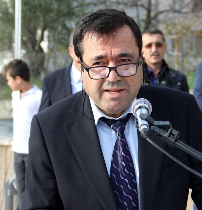 TTK ARMUTÇUK MÜESSESE MÜDÜRÜ ÖMER DEMİR, KÖMÜRÜN OSMANLI DÖNEMİNDE İTHAL KÖMÜRÜN HAZİNEDEN KARŞILANAMAZ DURUMA GELMESİ SONRASI YAPILAN ARAŞTIRMA İLE BULUNDUĞUNU SÖYLEDİ. (VEDAT KILIÇ/ZONGULDAK-İHA)