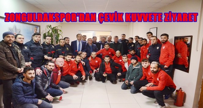Futbolculardan Çevik Kuvvete Ziyaret