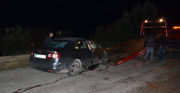 ALAPLIDA GİZLİ BUZLANMA KAZA GETİRDİ( ERTUĞRUL YÜKSEL/ ZONGULDAK-İHA) (ERTUĞRUL YÜKSEL/ZONGULDAK-İHA)