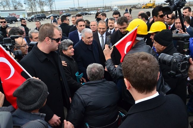 BAŞBAKAN BİNALİ YILDIRIM, BİR DİZİ ZİYARET VE TEMEL ATMA TÖRENLERİ İÇİN ZONGULDAK’A GELDİ. (ÖMER TEKCAN - ONUR ALTINDAĞ - SERTAÇ ÖZDEMİR - VEDAT KILIÇ/ZONGULDAK-İHA)
