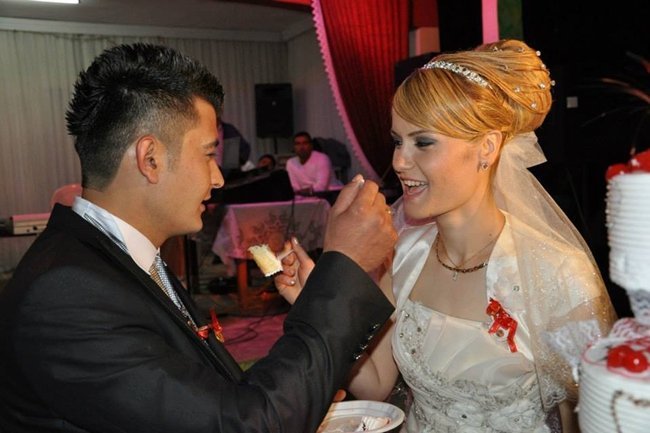 ZONGULDAK’TA TTK’YA AİT MADEN OCAĞINDA ÜZERİNE KAYA PARÇASI DÜŞEN MADEN İŞÇİSİ, GÖKÇEBEY İLÇESİNDE SON YOLCULUĞUNA UĞURLANDI. (ONUR ALTINDAĞ/ZONGULDAK-İHA)