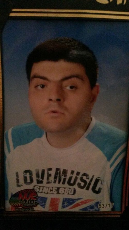 BARTIN'DA BALKONDAN DEREYE DÜŞEREK HAYATINI KAYBEDEN TURĞUT DEMİREL (MUSTAFA KURT/BARTIN-İHA)