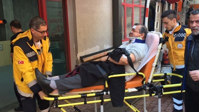 ZONGULDAK'TA İKİ AYRI GÜZERGAHTA MEYDANA GELEN TRAFİK KAZALARINDA 3 KİŞİ YARALANDI. (SERTAÇ ÖZDEMİR/ZONGULDAK-İHA)