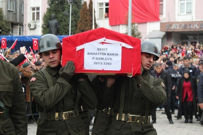 EL-BAB'DA ŞEHİT DÜŞEN 27 YAŞINDAKİ UZMAN ÇAVUŞ BAHATTİN BAKIR, MEMLEKETİ ZONGULDAK'TA DEFNEDİLDİ. (FİKRİ ERDEM - ONUR ALTINDAĞ - SERTAÇ ÖZDEMİR/ZONGULDAK-İHA)