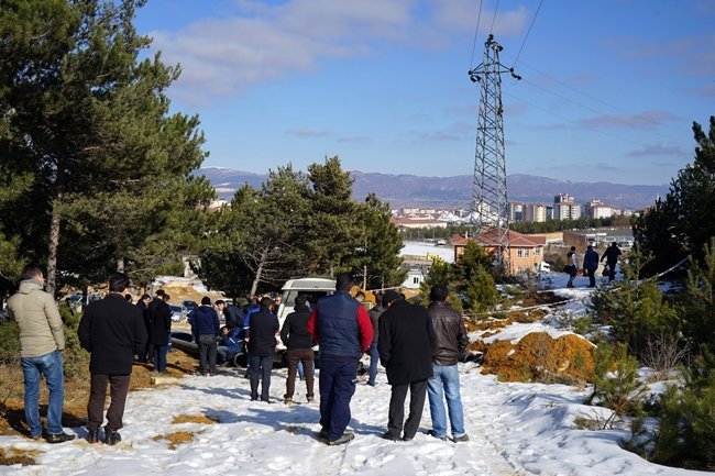 KASTAMONU'DA ELEKTRİK DİREĞİNE ÇIKAN İŞÇİ, AKIMA KAPILARAK HAYATINI KAYBETTİ. (VEDAT YUNUS İKİZOĞLU/KASTAMONU-İHA)
