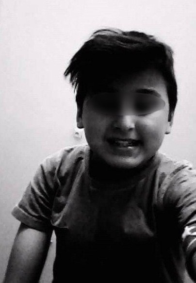 ZONGULDAK’IN EREĞLİ İLÇESİNDE ORTAOKUL ÖĞRENCİSİ 14 YAŞINDAKİ ENES ALÇIN, ARKADAŞININ YANLIŞLIKLA ATEŞ ALAN SİLAHINDAN ÇIKAN KURŞUNLA AĞIR YARALANDI. HASTANEYE KALDIRILAN ÖĞRENCİNİN DURUMUNUN AĞIR OLDUĞU ÖĞRENİLDİ. (VEDAT KILIÇ/ZONGULDAK-İHA)