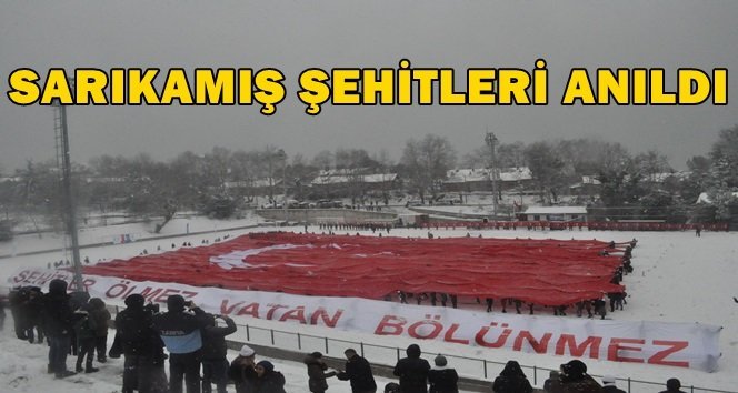 Şehitler anısına 63 metrelik dev Türk bayrağ