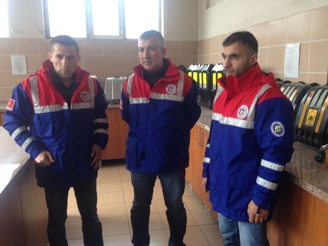 TTK TAHLİSİYE EKİBİ, "KUYU" İSMİNİN VERİLDİĞİ KÖPEĞİN KURTARILMA ANLARINI ANLATTI. (ONUR ALTINDAĞ - SERTAÇ ÖZDEMİR/ZONGULDAK-İHA)