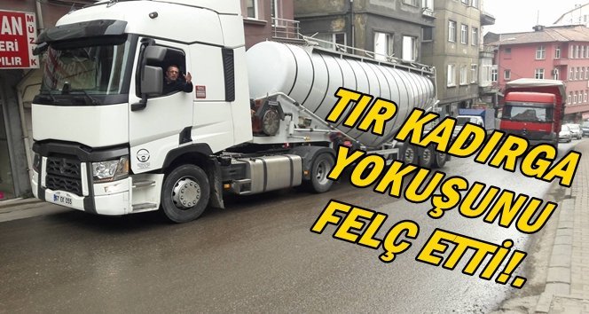 Yine kaldı, trafik durdu!. Bitmeyen çile!.