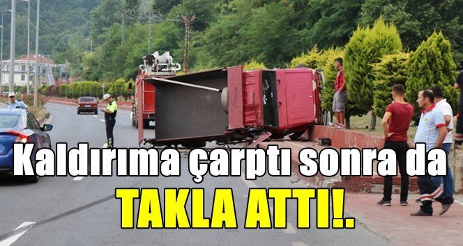 Düz yolda takla attı; 2 Yaralı