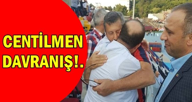 Kucaklaştılar…Günün fotoğrafı…