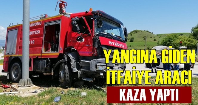 İtfaiye aracı ile otomobil çarpıştı: 4 yaralı