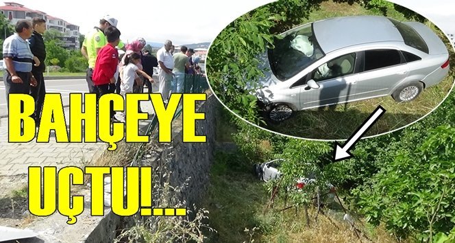 Otomobil bahçeye uçtu: 3 yaralı