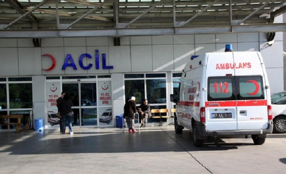 Zonguldak’ta sahte içki nedeniyle hastaneye kaldırılan kişi yaşam savaşını kaybetti