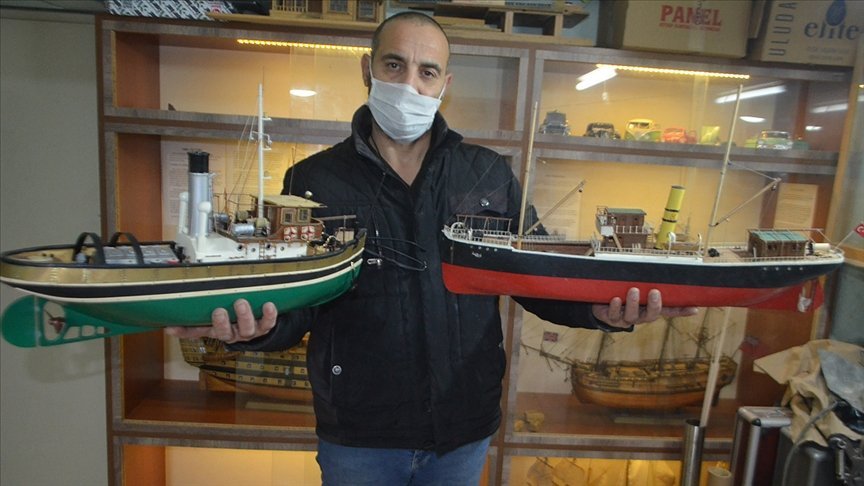 Çaycuma’da emekli gıda mühendisi ürettiği maket gemileri sergiliyor